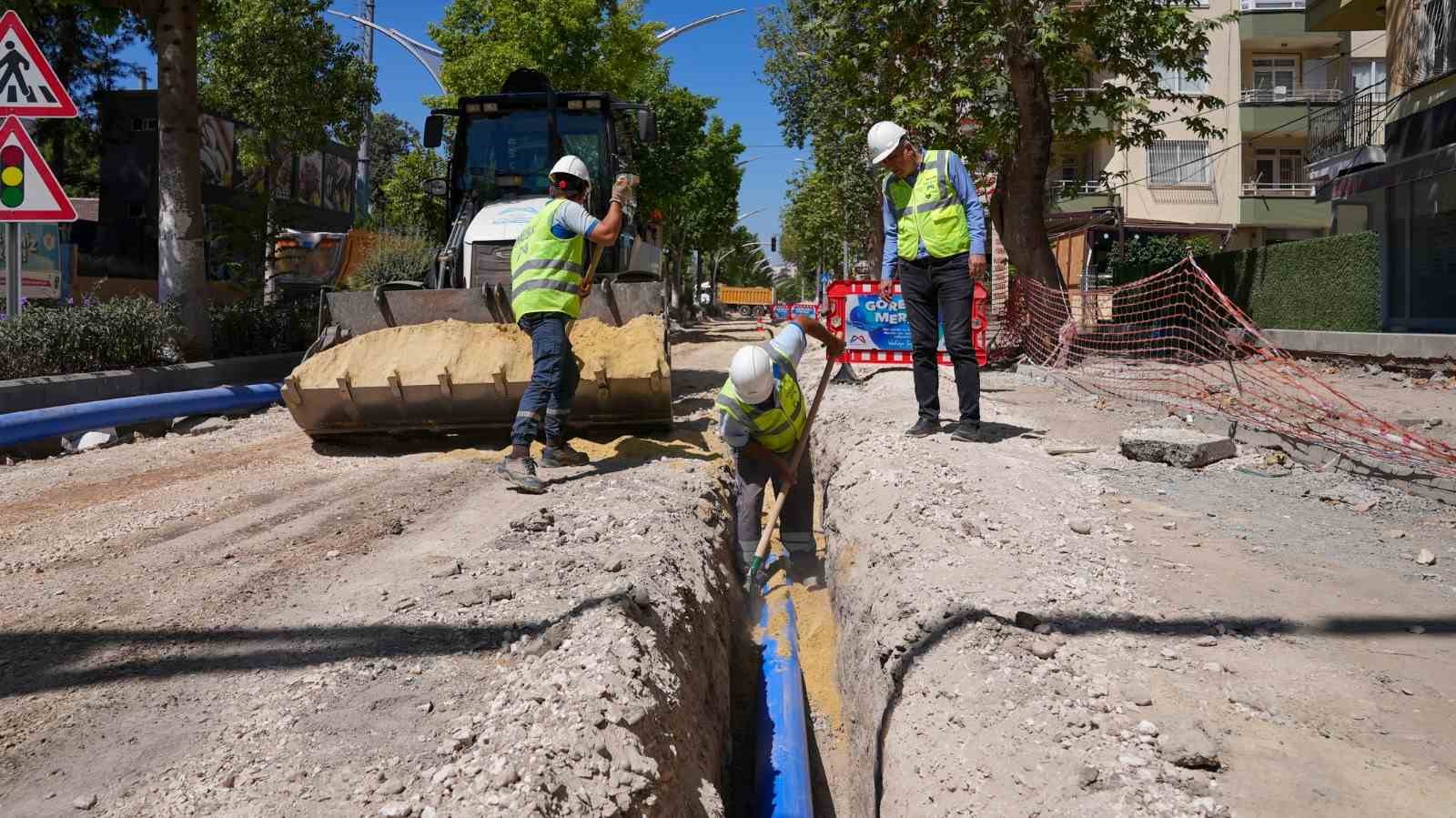 MESKİ, Tarsus’taki içmesuyu hatlarını yeniliyor
