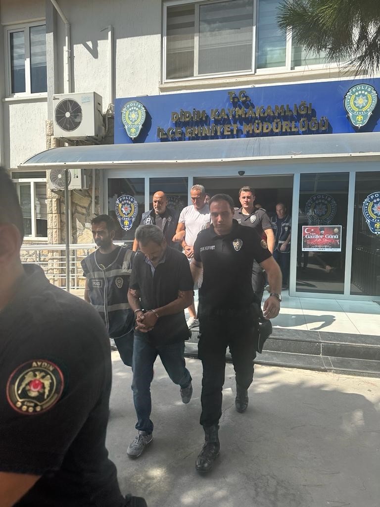Didim’de 13 düzensiz göçmen yakalandı, 5 organizatör tutuklandı
