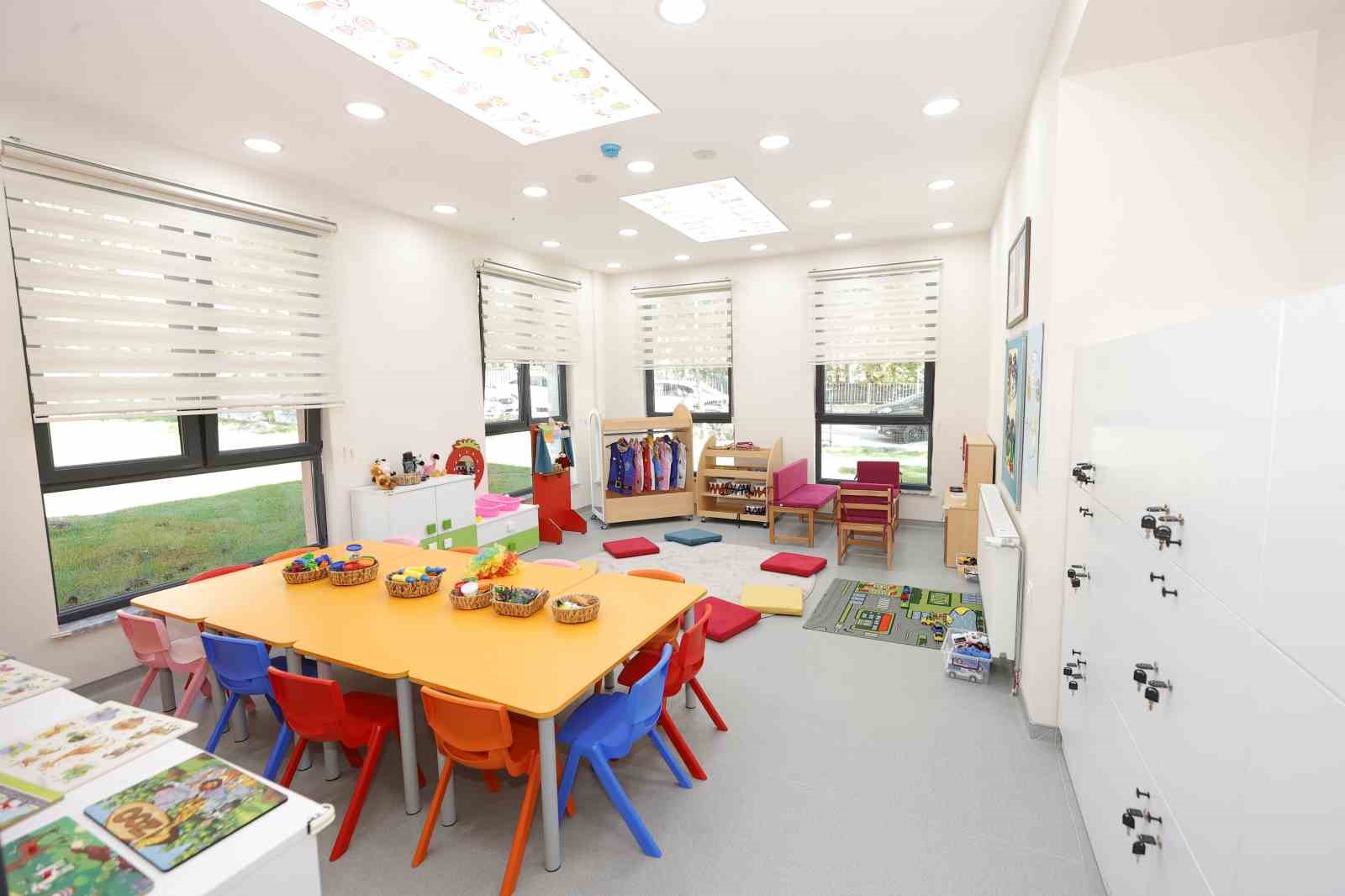 Sincan’da ‘Leylak Kreşi’ açıldı