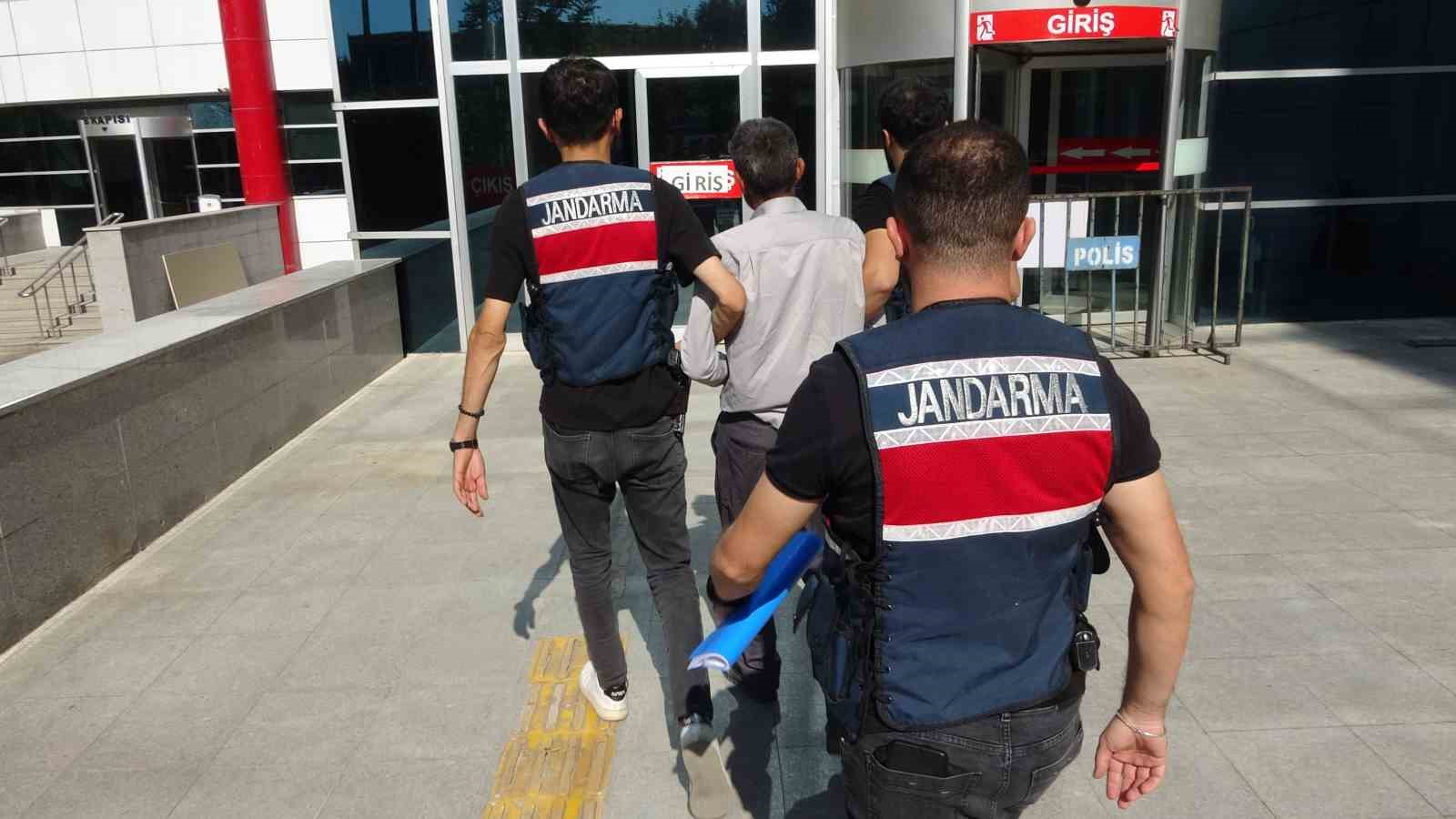 Ter&ouml;r operasyonunda 1 şahıs tutuklandı 
