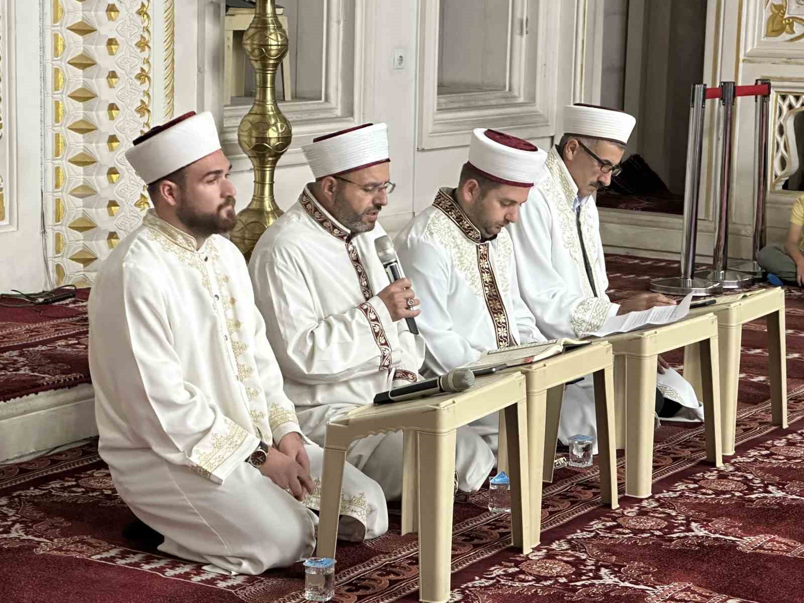 Yüksekova’da Mevlid kandili idrak edildi
