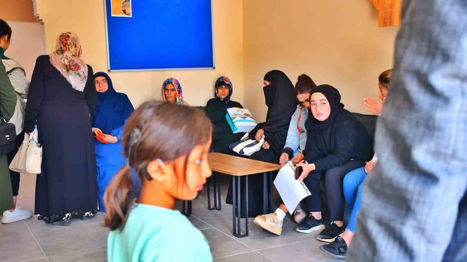 İşitme Engelli vatandaşların &ouml;zel g&uuml;nlerinde unutulmadı
