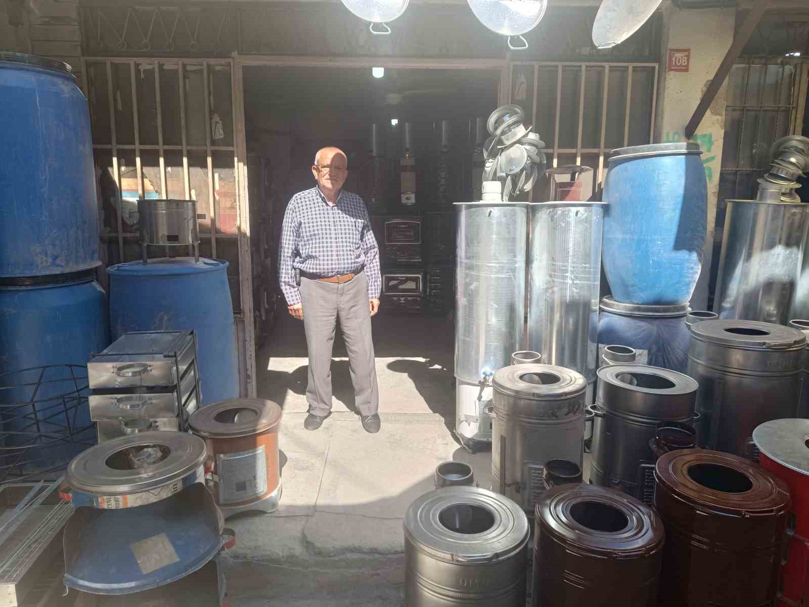 Siirt&rsquo;te sobalar &ccedil;arşıda yerini aldı
