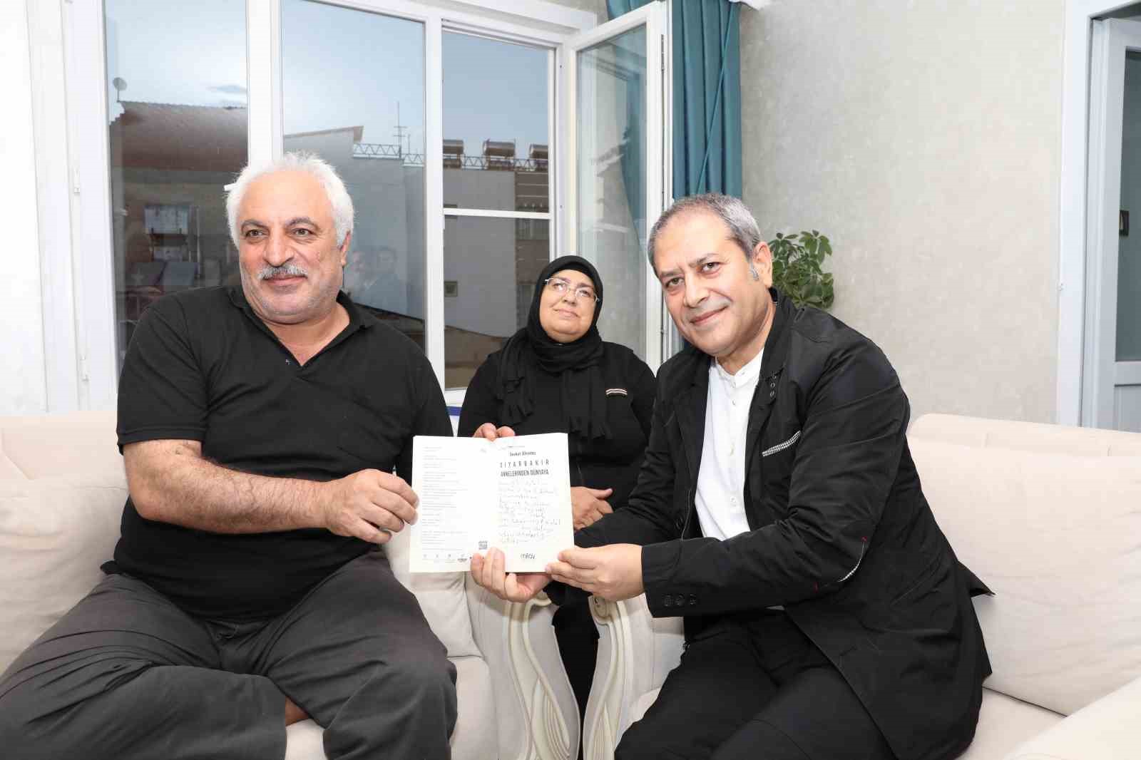 Gençlerimiz Rambo’yu değil şehitlerimizi örnek almalı