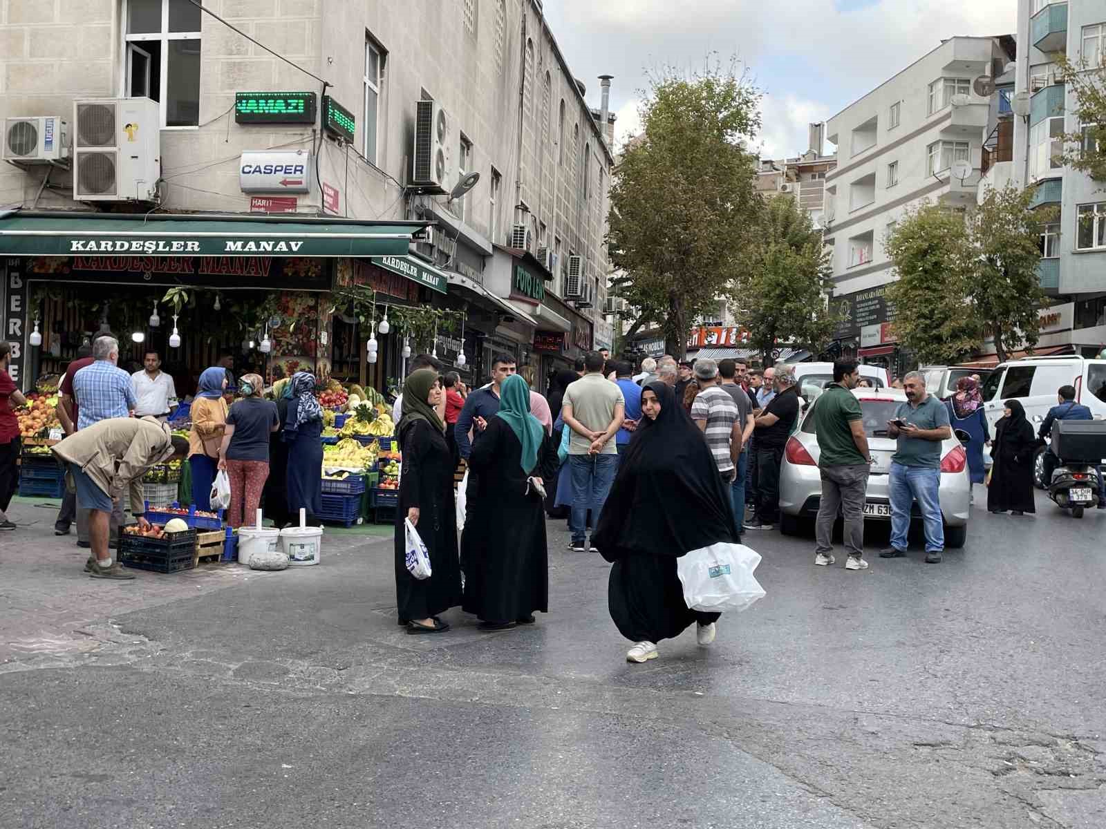 Bahçelievler’de bir kuyumcu emanet olarak topladığı altınlarla ortadan kayboldu
