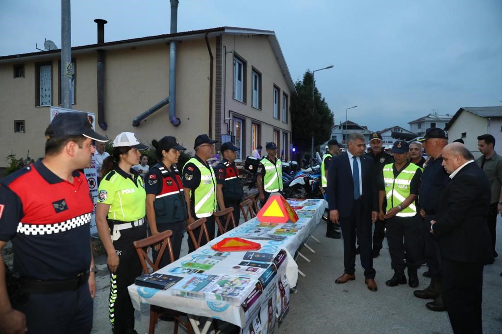 Düzce’de Reflektör tak görünür ol kampanyası