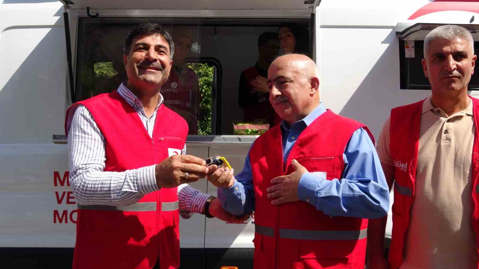 Türk Kızılay’ından Siirt’e mobil ikram aracı