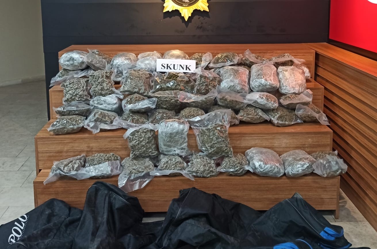 Şanlıurfa’da 34 kilo skunk maddesi ele geçirildi
