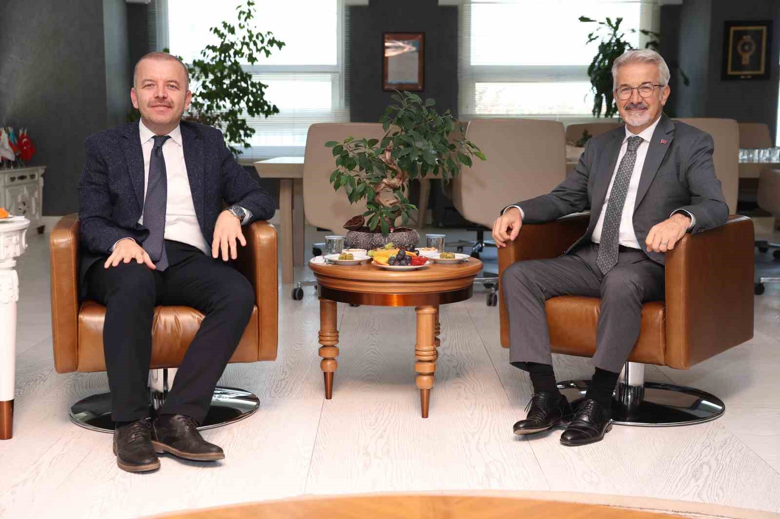 Başkan Erdem’den kaçak yapı itirafı