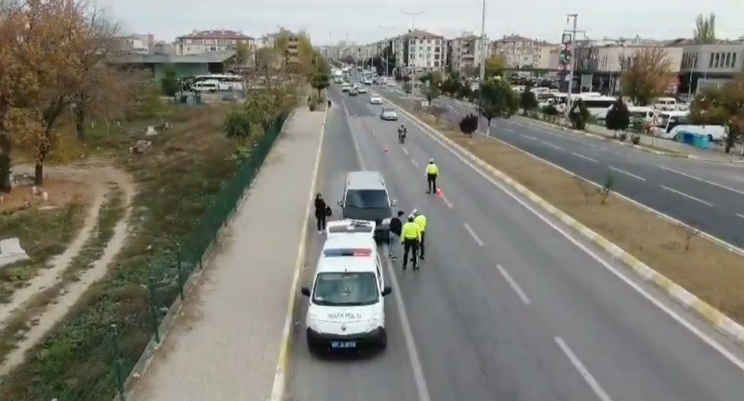 Kırklareli’nde kırmızı ışık ihlali dron ile tespit edildi: Sürücülere ceza yağdı