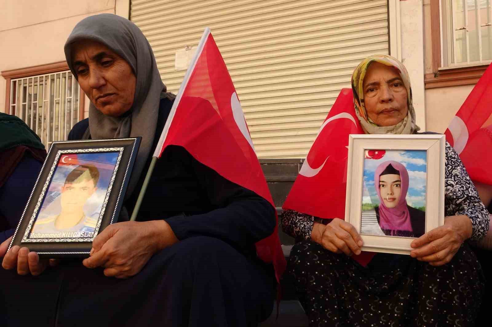 Diyarbakır anneleri evlatlarının yolunu gözlüyor
