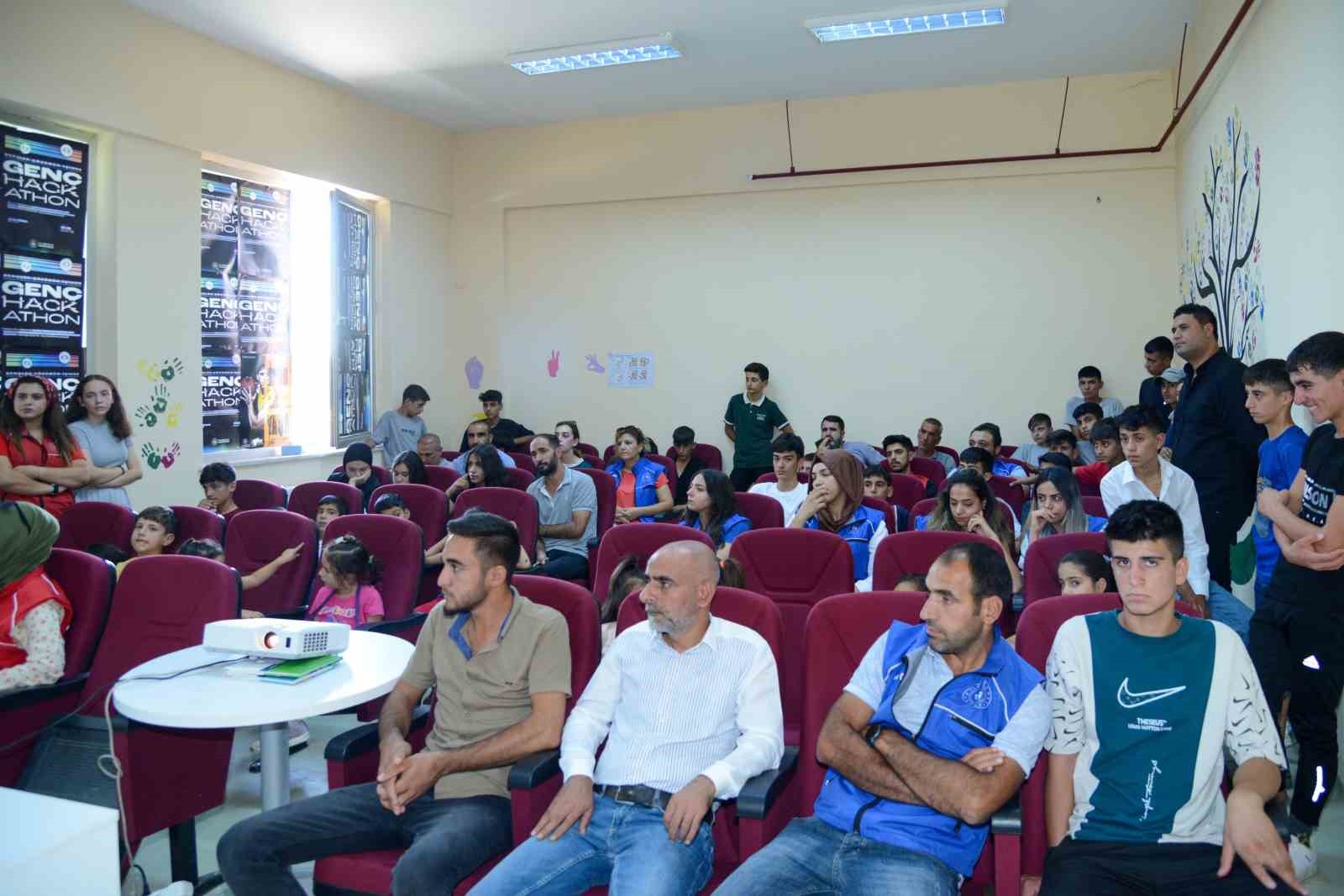 Diyarbakır itfaiyesinden yangın tatbikatı