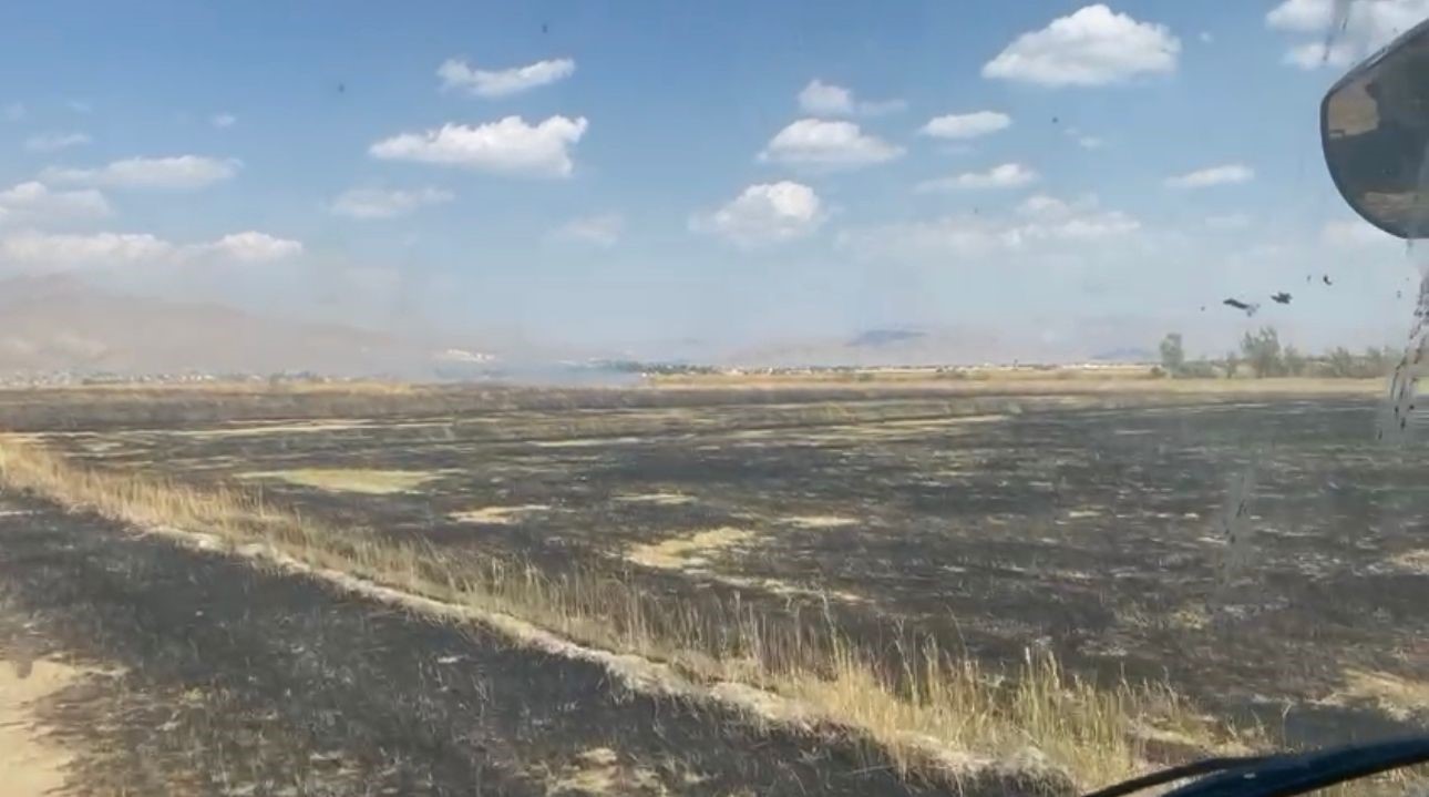 Birçok kuş türüne ev sahipliği yapan Nehil Sazlığı’nda yangın