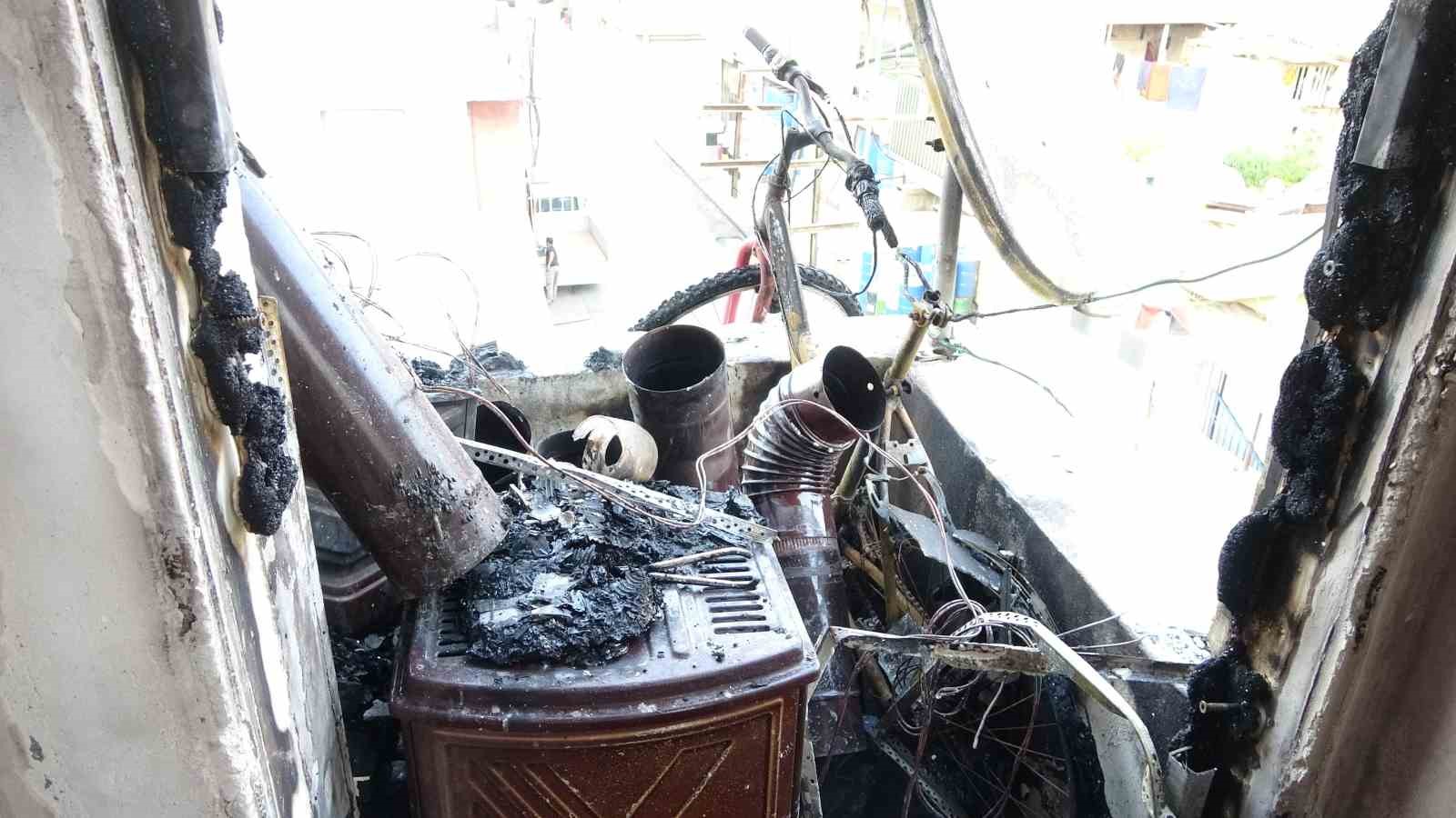 Diyarbakır’da ev yangını: Ev kullanılamaz hale geldi
