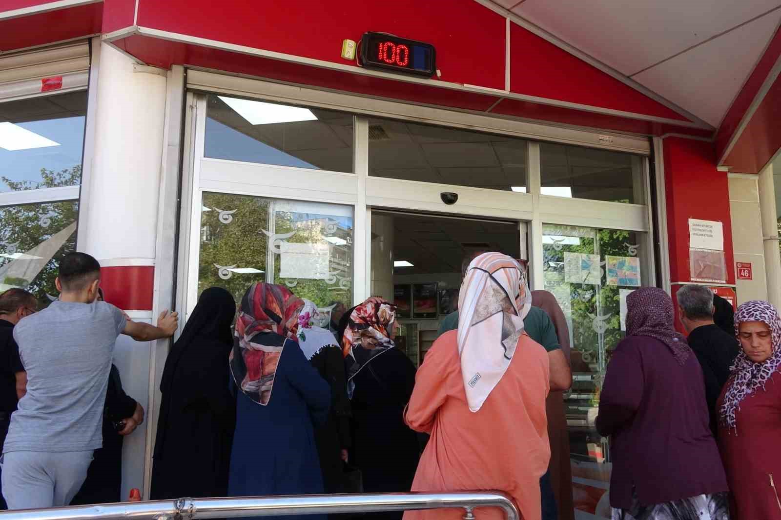 Diyarbakır&rsquo;da Et ve S&uuml;t Kurumu&rsquo;nda ucuz et sırası
