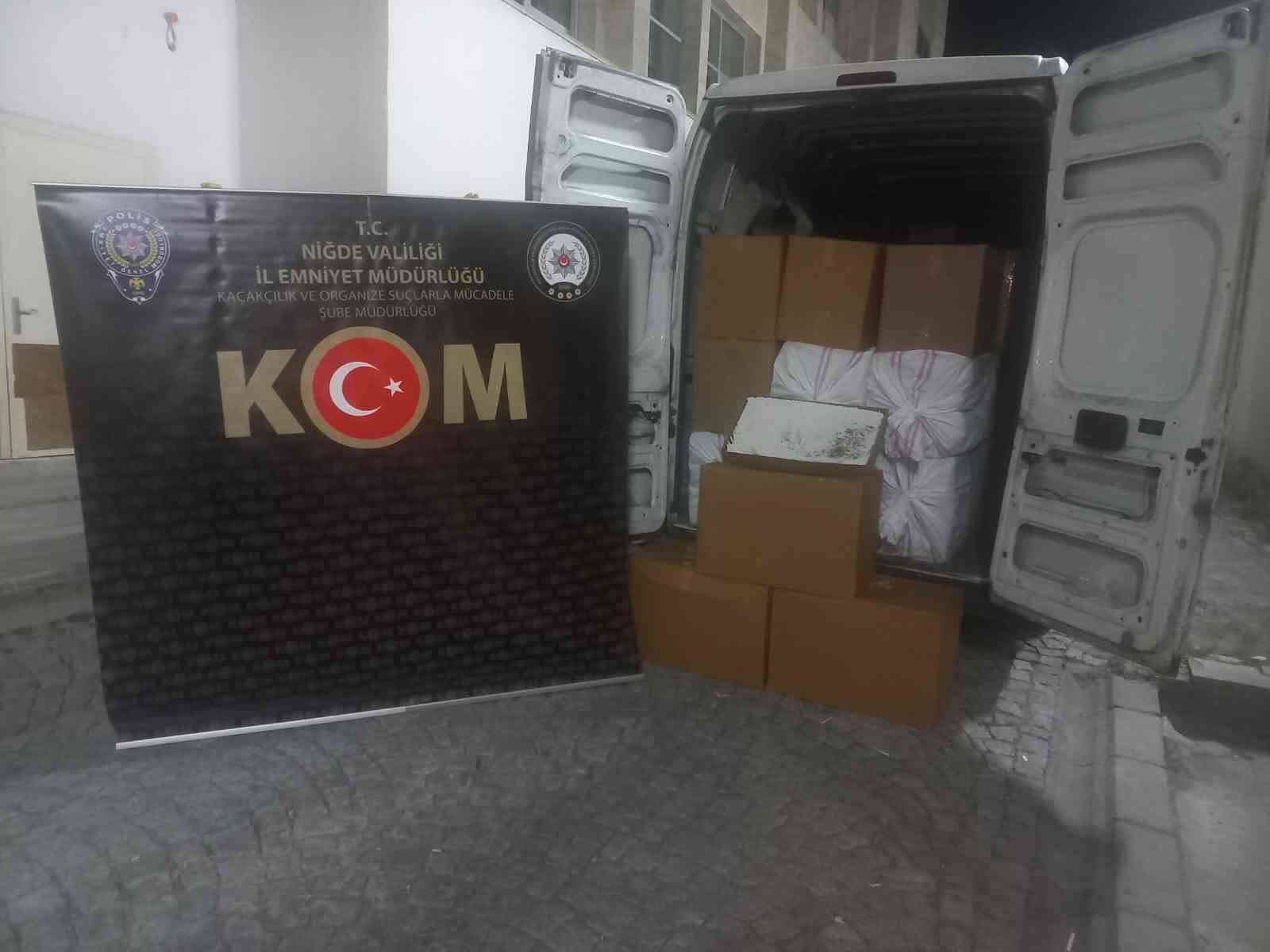 Niğde’de 650 bin adet dolu makaron ele geçirildi