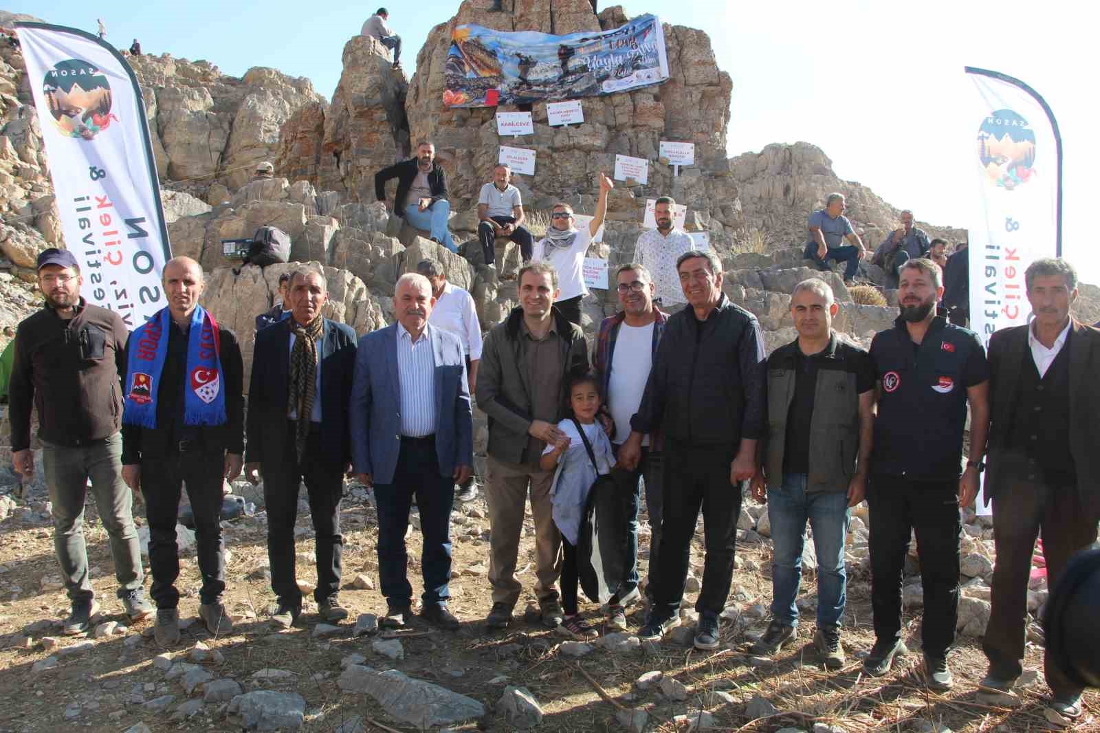 Terörden arındırılan 3 bin rakımlı Mereto Dağı’nda festival coşkusu