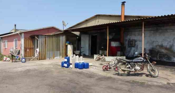 Türkan Demir’i başına kürekle vurarak öldüren, sanık Hakkı Elalmış’ın tutukluluk halinin devamına karar verildi