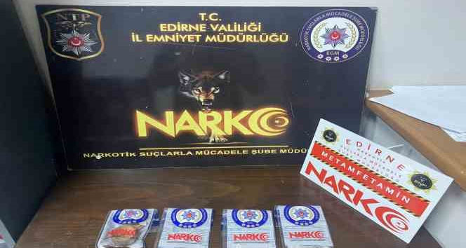 Edirne’de üzerinde uyuşturucu ile yakalanan şahıs tutuklandı