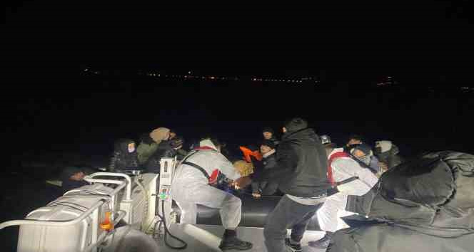 Ayvacık açıklarında Yunan unsurlarınca ölüme terk edilen 39 kaçak göçmen kurtarıldı