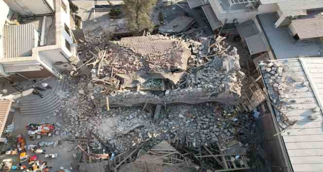 405 yıllık Tarihi Saraçhane Camii yerle bir oldu