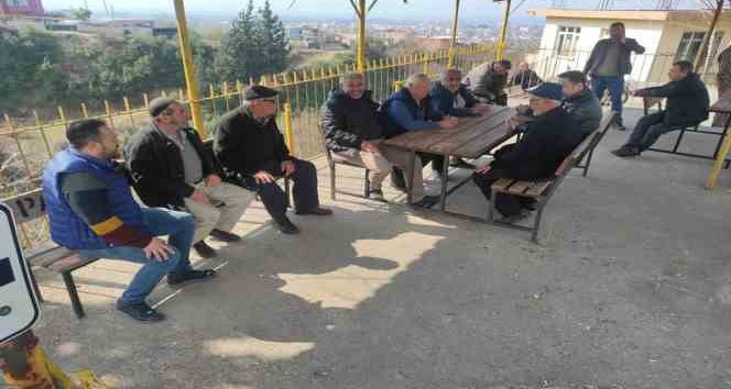 AK Partili Makas: Biriz, beraberiz ve el eleyiz