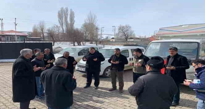 Kars’tan deprem bölgesine yardımlar sürüyor
