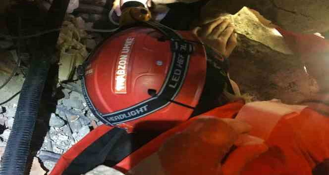 Adıyaman’da 3 çocuğunun cansız bedeni ile enkaz altından çıkan Naime teyzeyi UMKE ekipleri unutamıyor
