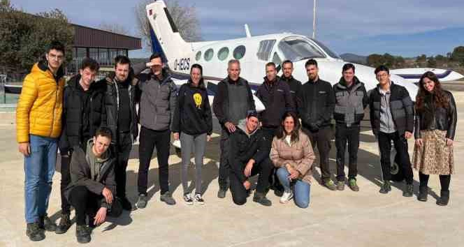 Lise öğrencileri İspanya’da uçak bakım stajı yaptı