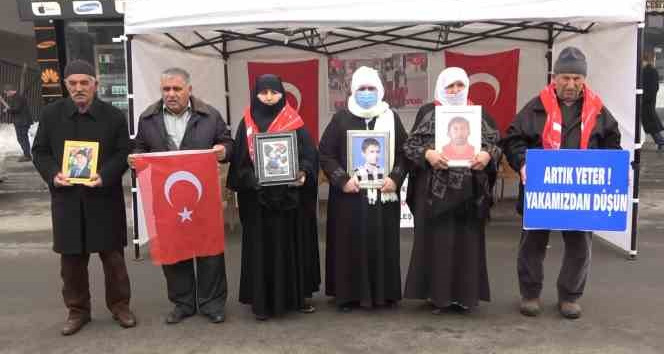 Ailelerin evlat nöbeti üç hafta sonra tekrar başladı