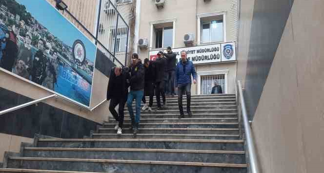 İstanbul’da 2 milyon lira vurgun yapan dolandırıcılık çetesi çökertildi