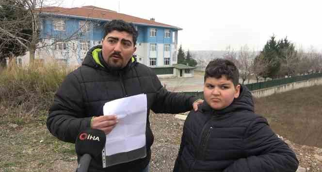 Öğrencisine tek başına bekleme cezası veren müdür hakkında suç duyurusu