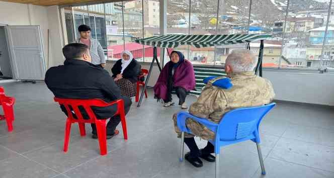 Beytüşşebap’a gelen depremzedelerin ihtiyaçları gideriliyor