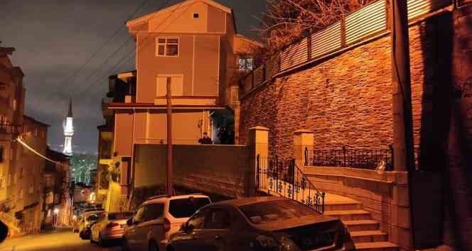 İlaç içtikten sonra alkol alınca intihar ettiğinden şüphelenildi