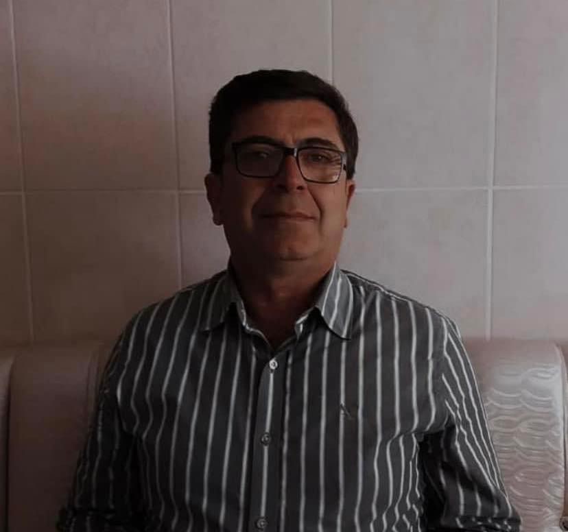 Tırla otomobilin çarpıştığı kazada polis ve eşi hayatını kaybetti