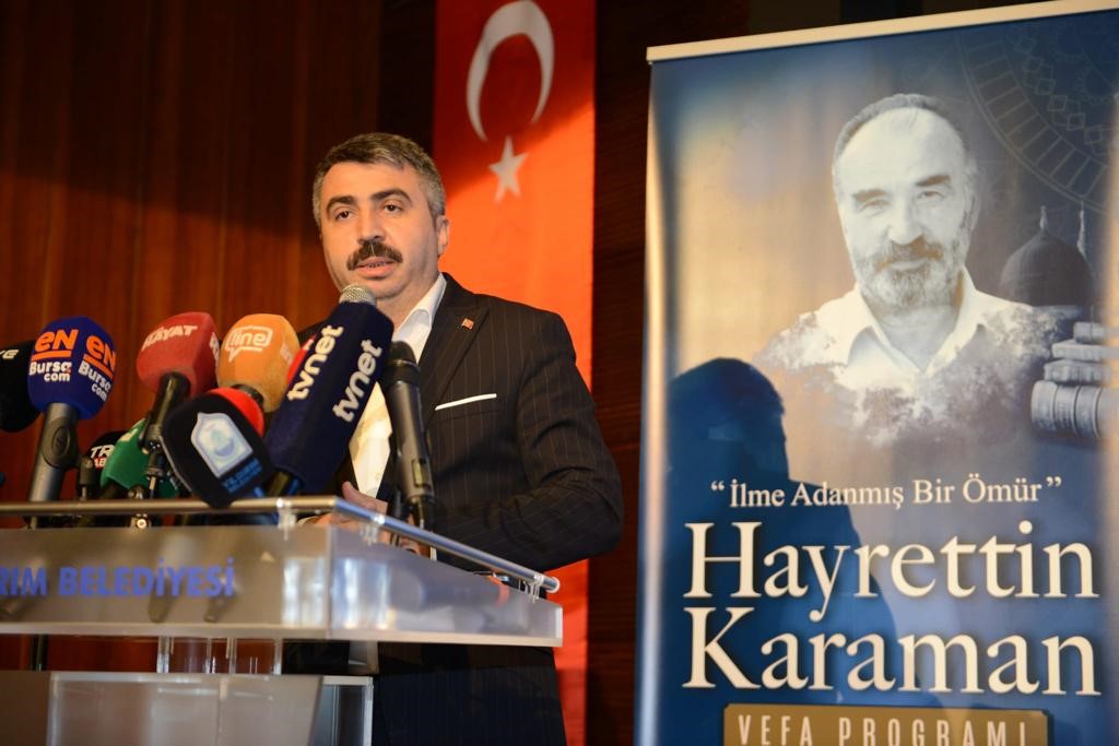 Cumhurbaşkanı Erdoğan&rsquo;ın hocası Prof. Dr. Hayrettin Karaman&rsquo;a vefa g&uuml;n&uuml;
