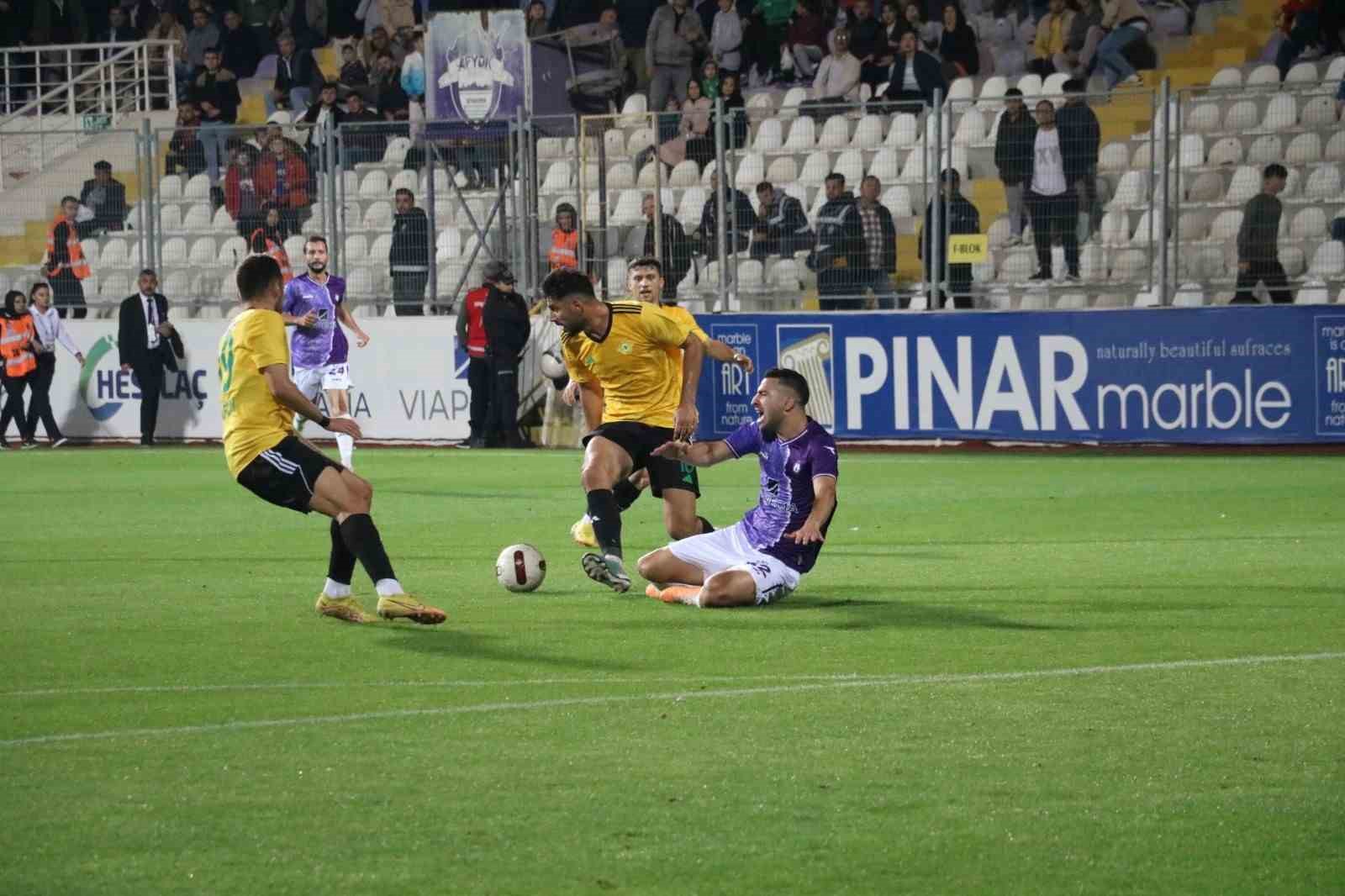 TFF 2. Lig: Afyonspor: 0 - Esenlerspor: 1
