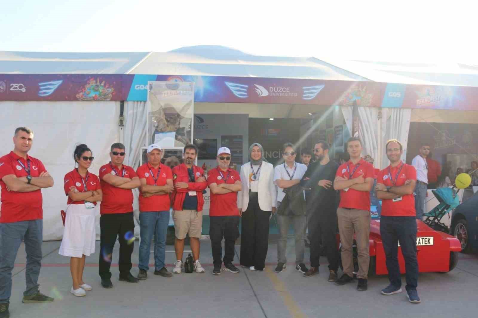 D&uuml;zce &Uuml;niversitesi&rsquo;ne TEKNOFEST&rsquo;te yoğun ilgi
