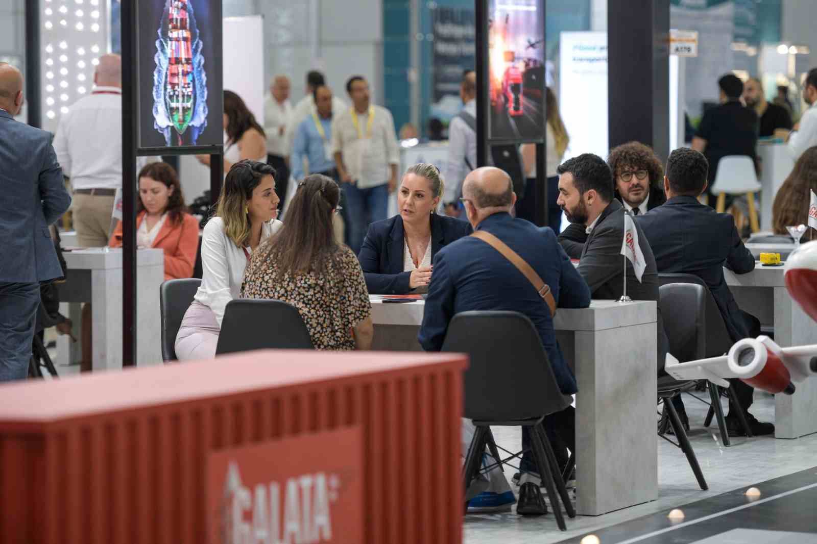 Logistech Fuarı&rsquo;nda, "Lojistikte Gen&ccedil;lik, Teknoloji ve G&uuml;venlik Vizyonları" konuşuldu
