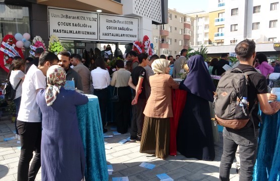 Van&rsquo;da Dr. Baran Kızılyıldız - Dr. Fırat Bedir &Ccedil;ocuk Sağlığı ve Hastalıkları Kliniği t&ouml;renle hizmete a&ccedil;ıldı
