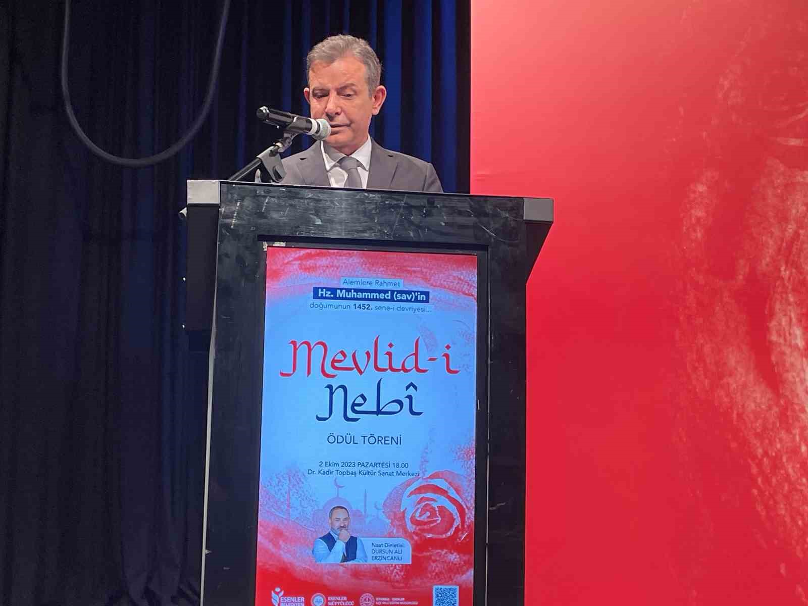 Esenler’de düzenlenen “Mevlid-i Nebi” yarışmalarında ödüller sahiplerini buldu