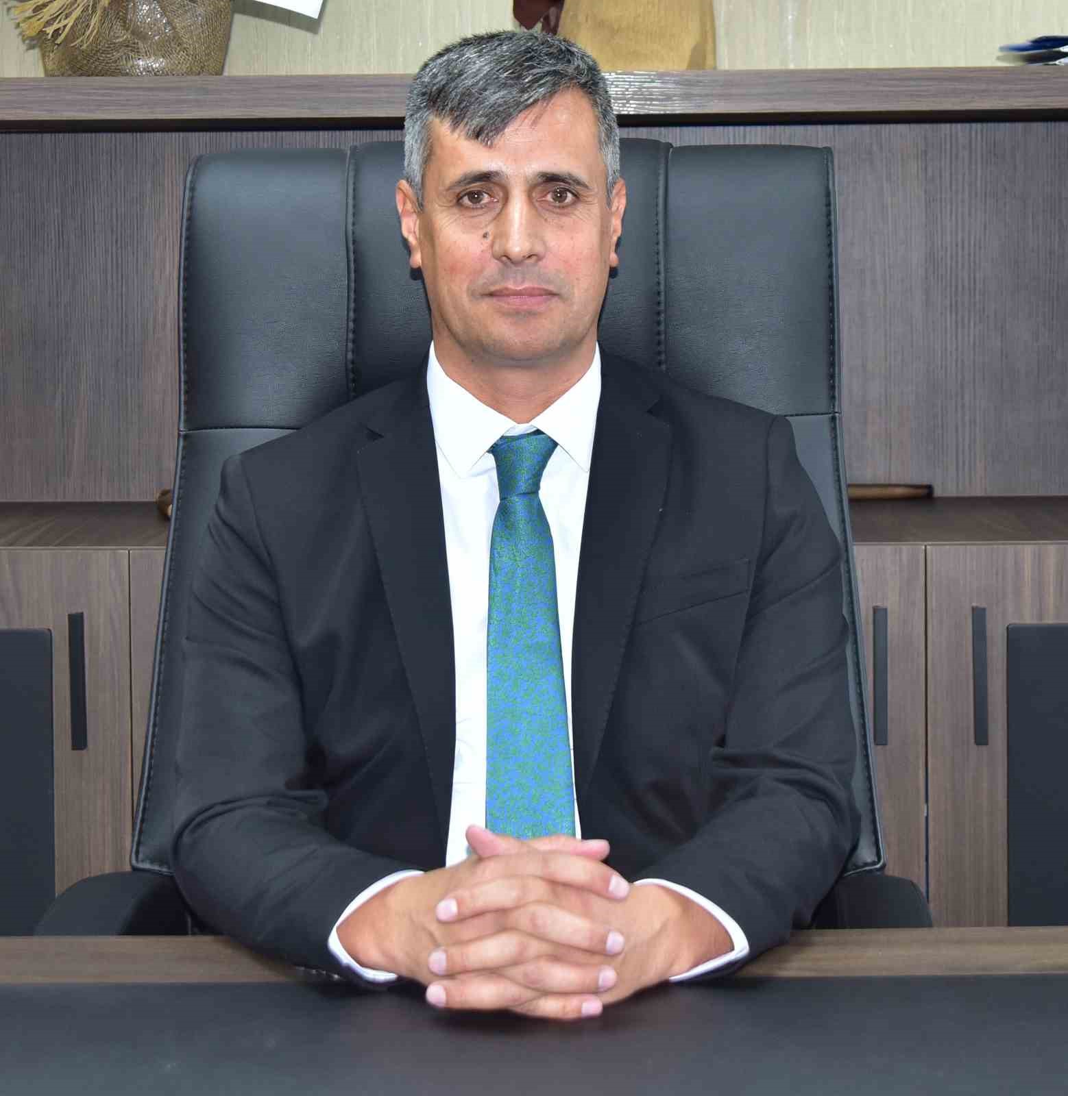 Ahlat İl&ccedil;e Milli Eğitim M&uuml;d&uuml;rl&uuml;ğ&uuml;ne Rafet Akg&uuml;n atandı
