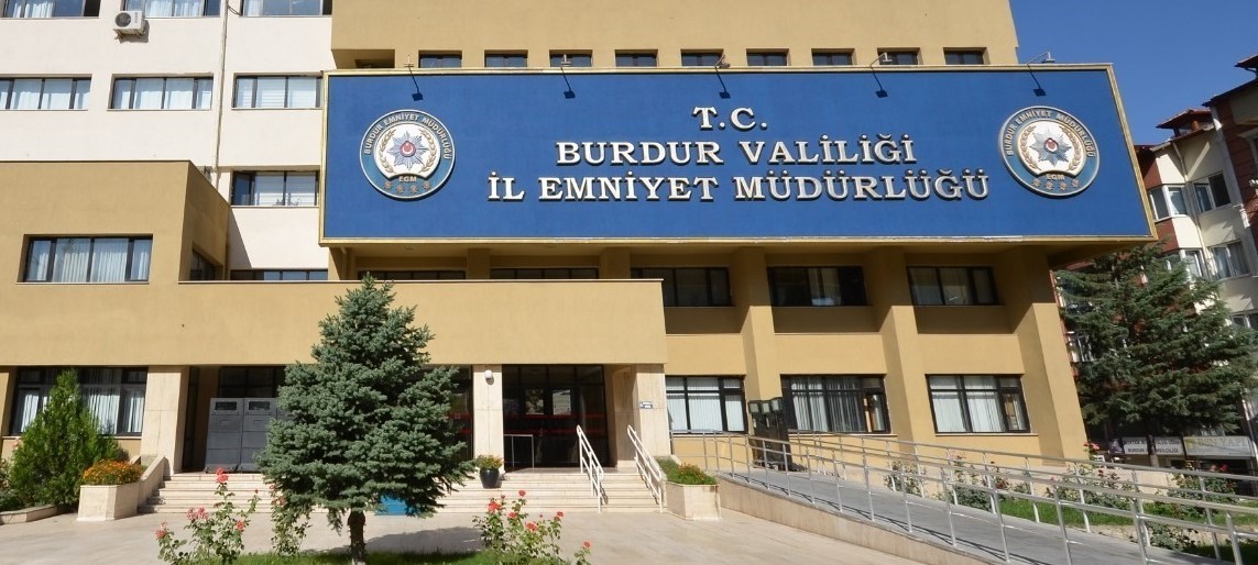 Burdur’da  asayiş uygulamalarında yakalanan 12 kişi tutuklandı