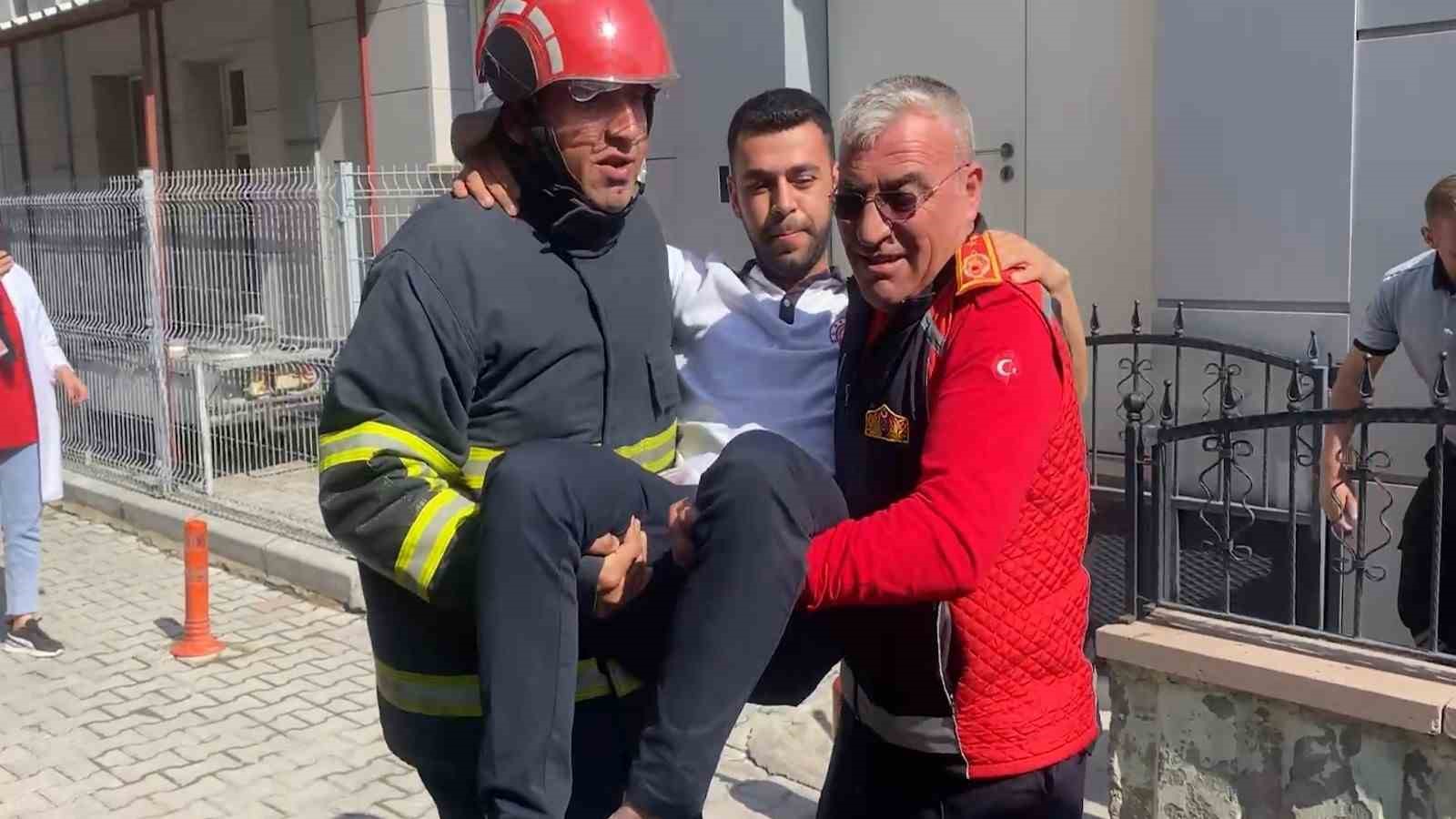 Niğde’de 112 personelinden gerçeği aratmayan yangın tatbikatı