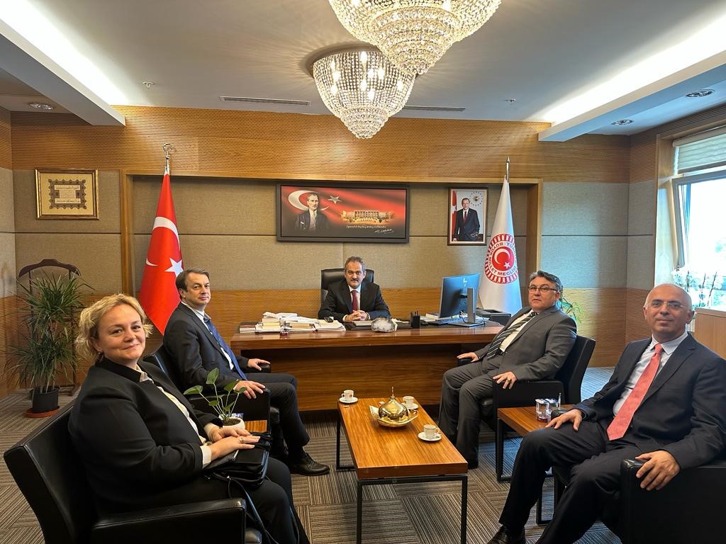 Rektör Özölçer’den Prof. Dr. Mahmut Özer’e ziyaret
