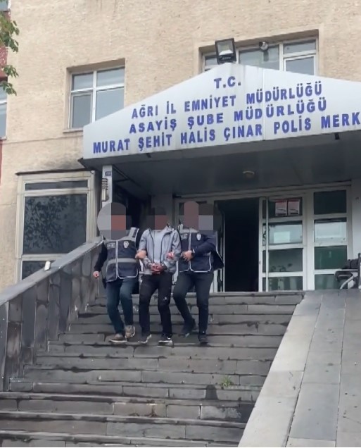 Ağrı’da haklarında hapis cezası bulunan firari şahıslar yakalandı