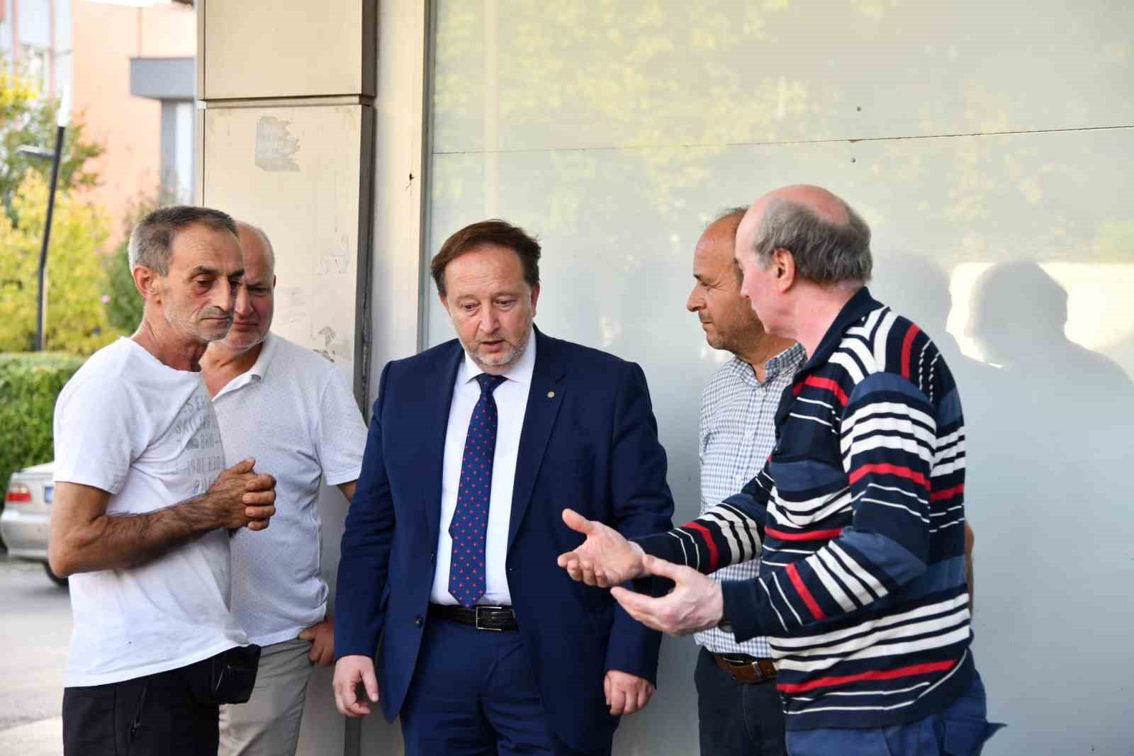 Veysel Çiftçi Parkı’na çocuk oyun alanı