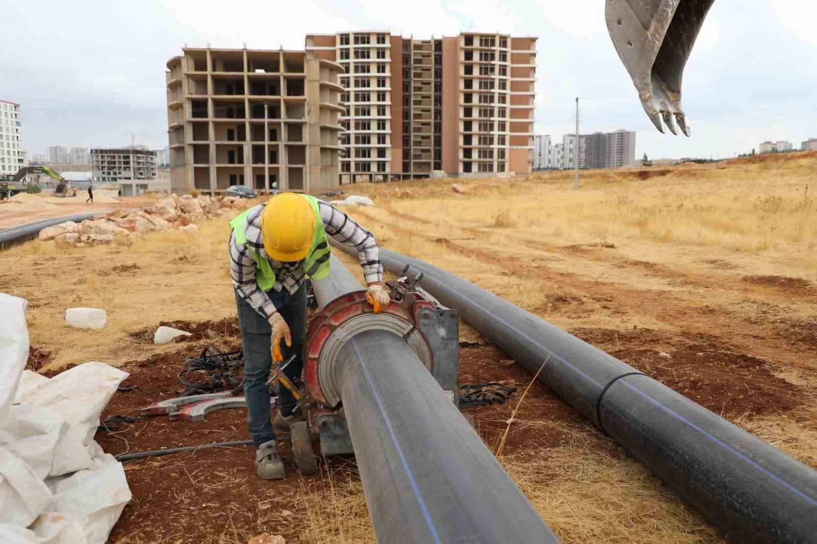 Artuklu&rsquo;da kesintisiz i&ccedil;me suyu sağlayacak proje devam ediyor
