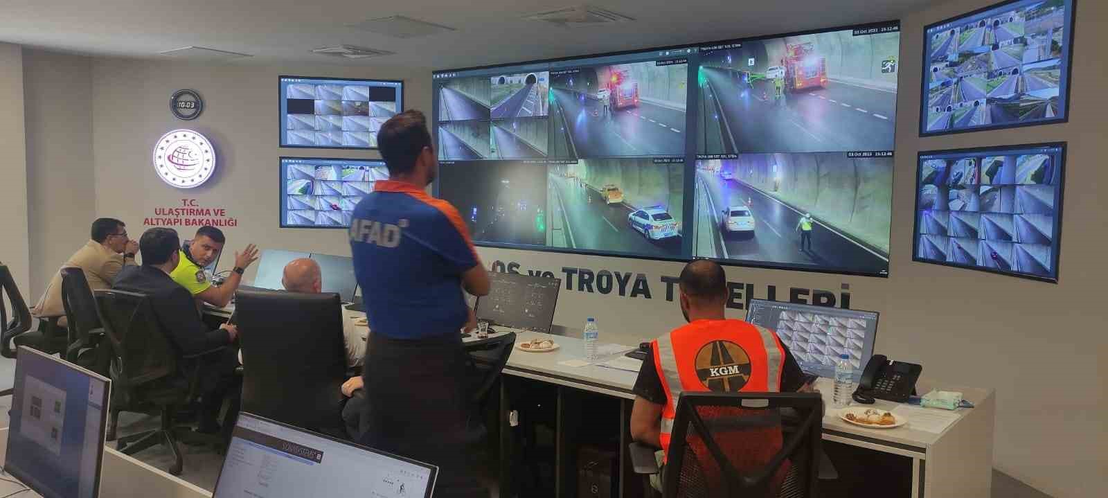 Ayvacık&rsquo;taki &lsquo;Troya&rsquo; t&uuml;nelinde AFAD tatbikatı sırasında kaza
