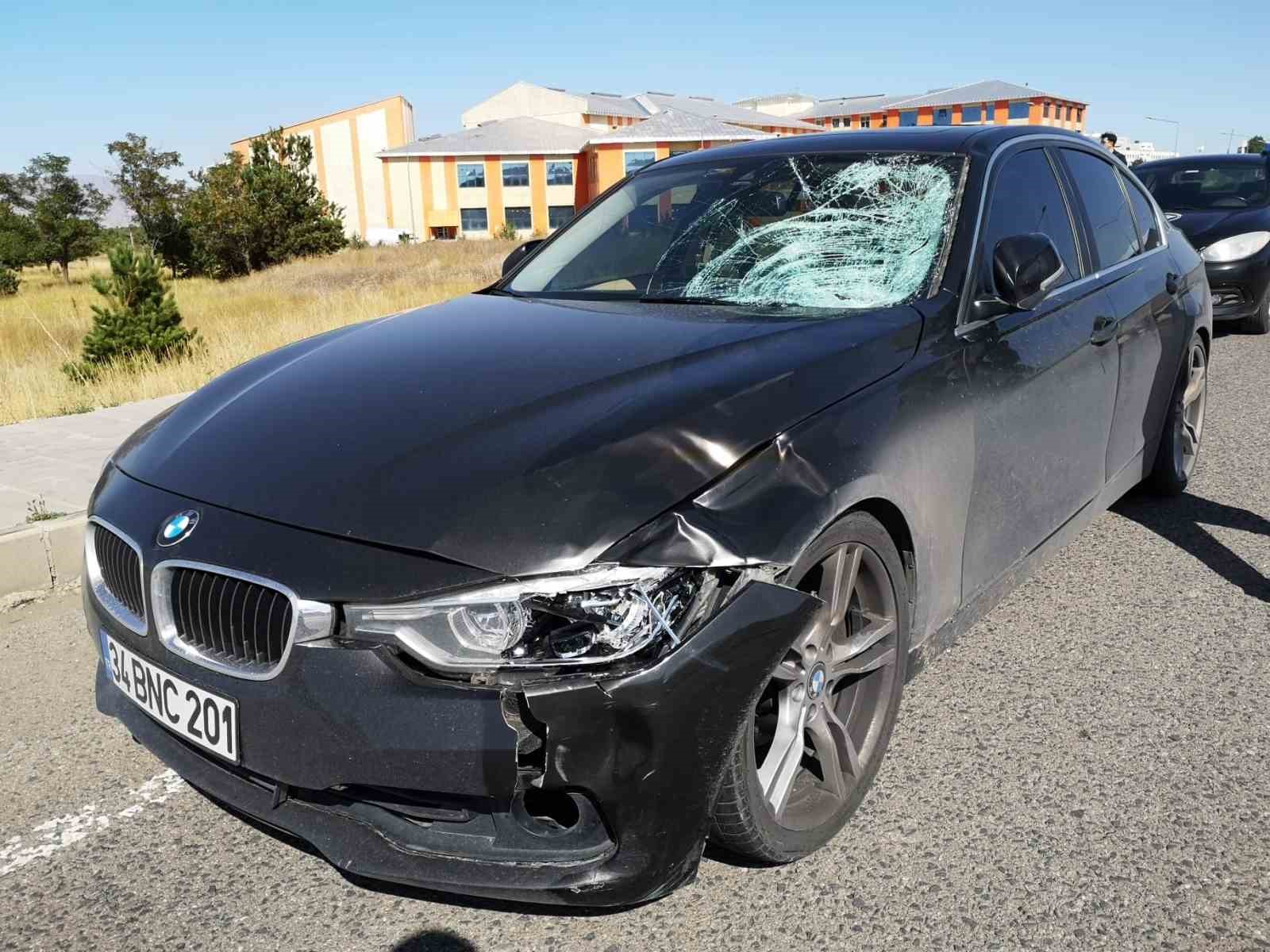 Hukuk öğrencisi feci kazada ağır yaralandı
